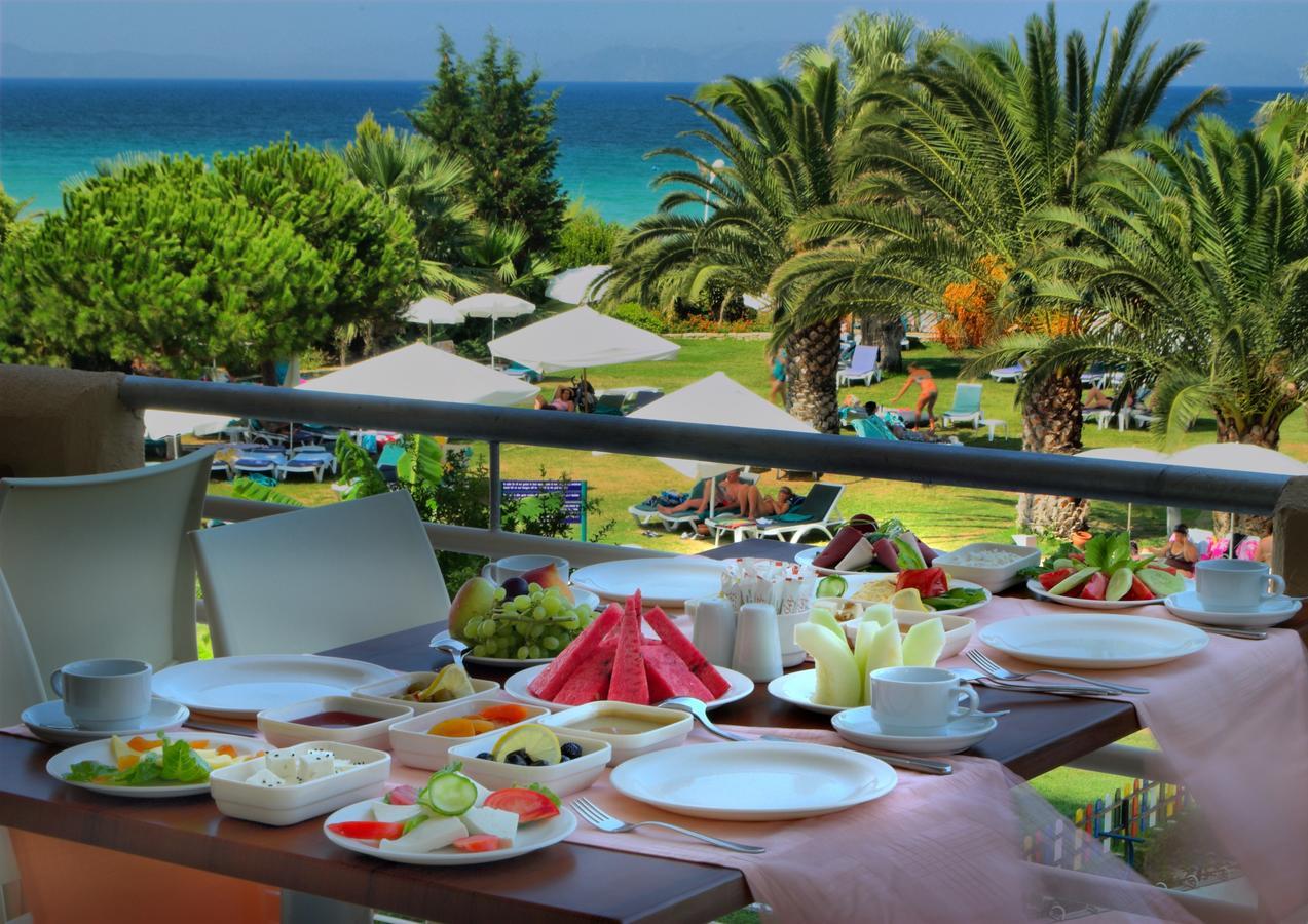 Ephesia Hotel Kusadası Exteriör bild